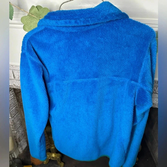 Patagonia Women’s Small Re-tool T-snap pullover blue and green front pockets - Picture 2 of 3